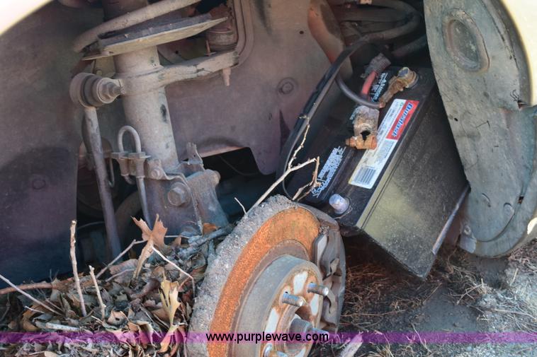 image for item E6178 1999 Chrysler LHS