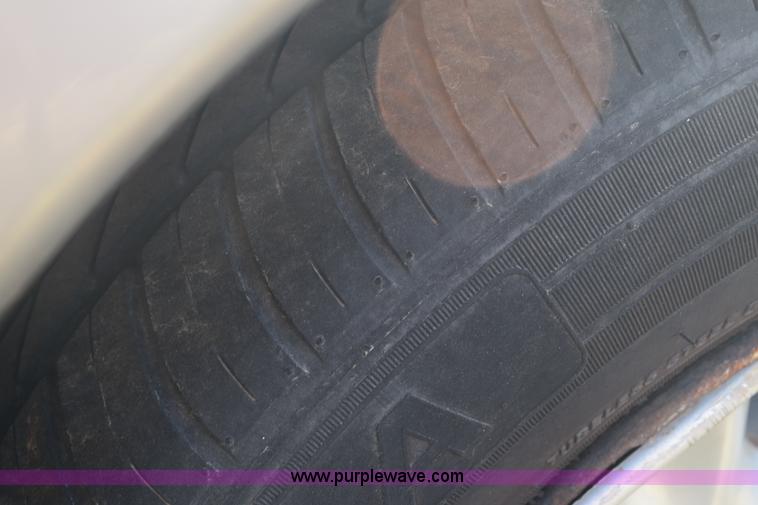 image for item E6179 1997 Saturn SW2