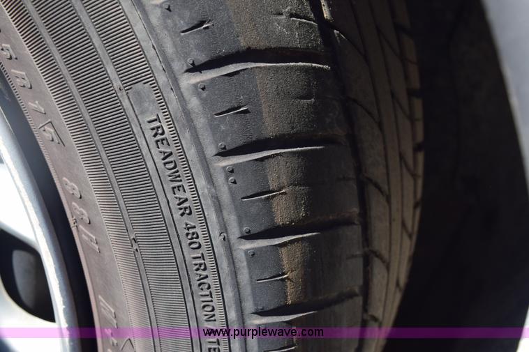 image for item E6179 1997 Saturn SW2