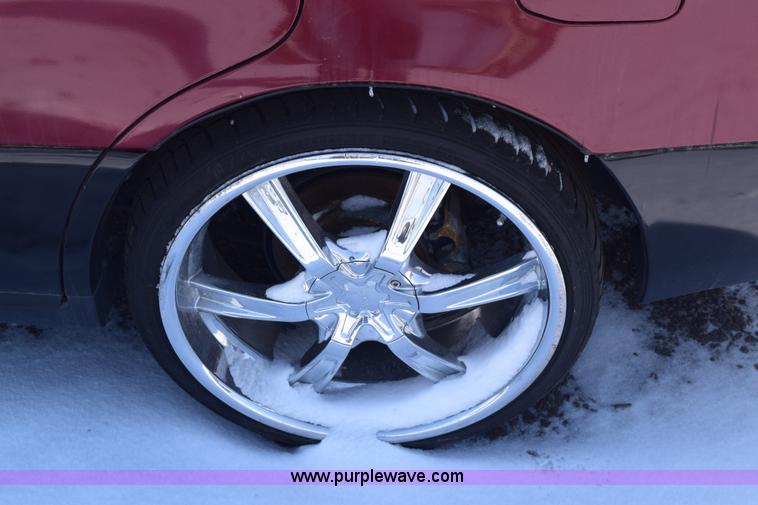 image for item E6181 2001 Lexus ES300