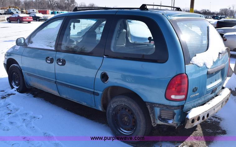 image for item E6183 1997 Dodge Grand Caravan van