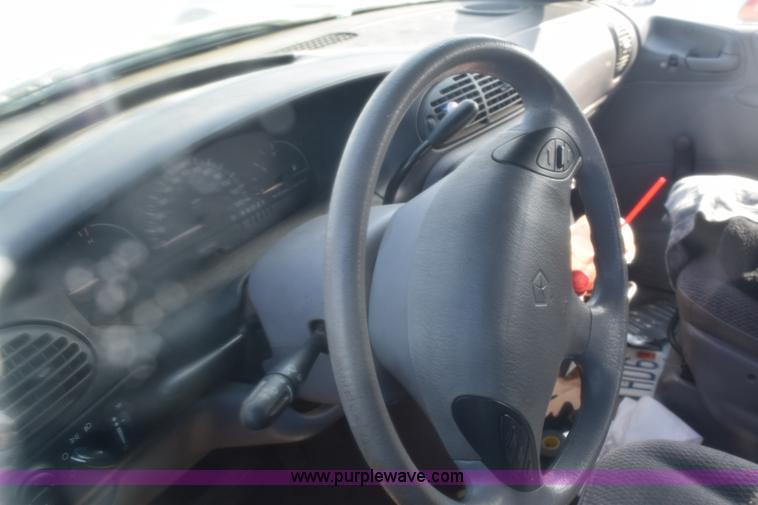 image for item E6183 1997 Dodge Grand Caravan van