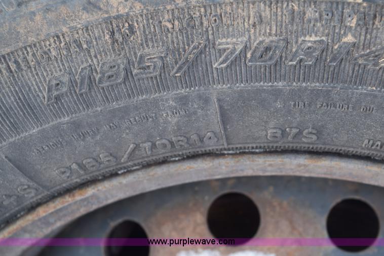 image for item E6183 1997 Dodge Grand Caravan van