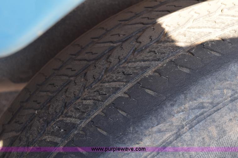 image for item E6183 1997 Dodge Grand Caravan van