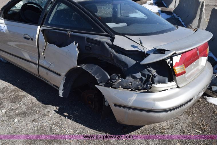 image for item E6223 1997 Saturn SC SC2