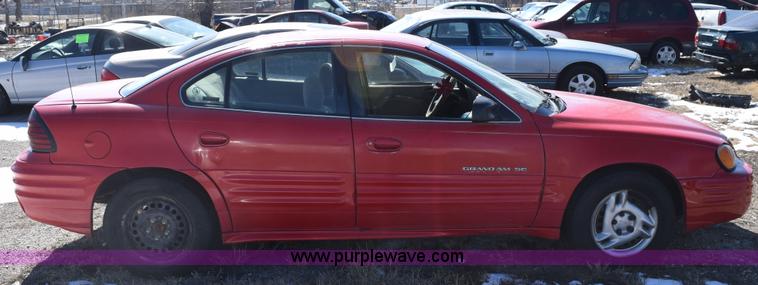 image for item E6230 1999 Pontiac Grand AM SE