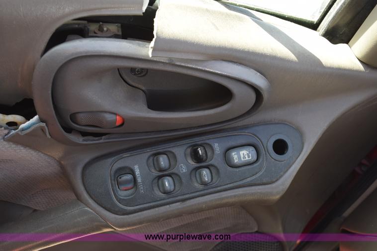 image for item E6230 1999 Pontiac Grand AM SE