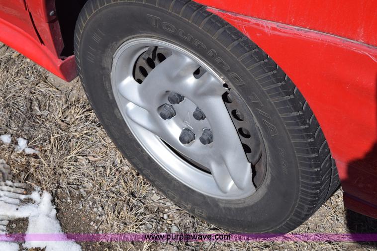 image for item E6230 1999 Pontiac Grand AM SE