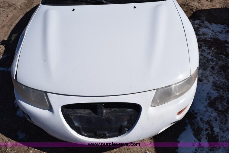 image for item E6231 1998 Chrysler Sebring LXi