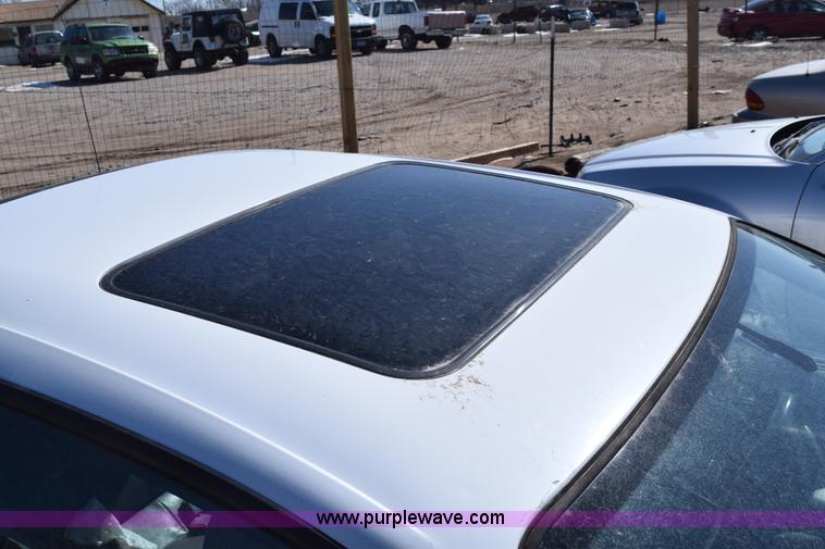 image for item E6231 1998 Chrysler Sebring LXi