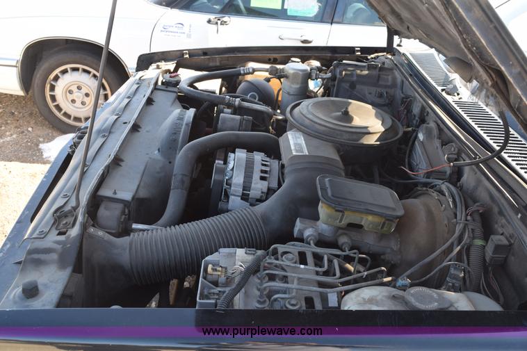 image for item E6232 1992 Oldsmobile Bravada SUV