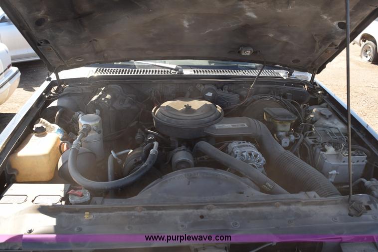 image for item E6232 1992 Oldsmobile Bravada SUV