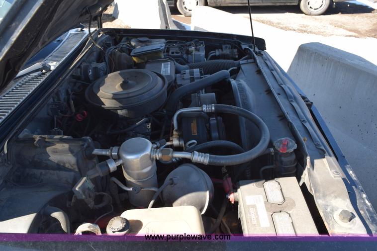 image for item E6232 1992 Oldsmobile Bravada SUV