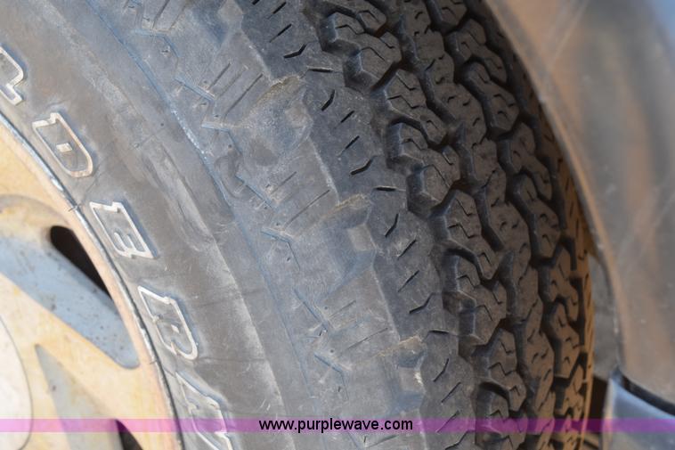 image for item E6232 1992 Oldsmobile Bravada SUV