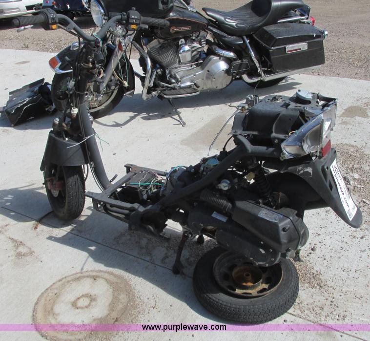 image for item I9558 2012 Tao Tao moped