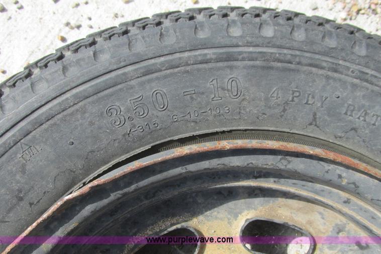 image for item I9558 2012 Tao Tao moped