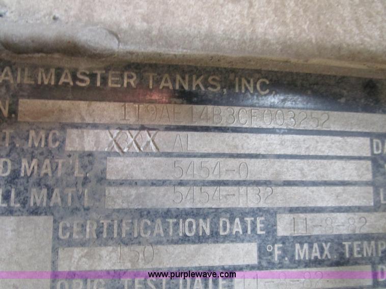 image for item D2308 1982 Trailmaster tanker trailer