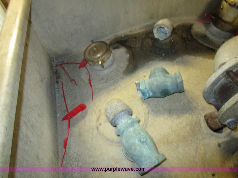 image for item D2308 1982 Trailmaster tanker trailer