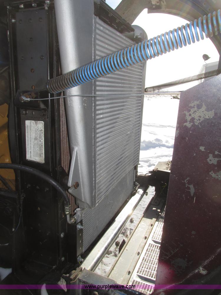 image for item G9784 1988 Peterbilt 379 semi truck