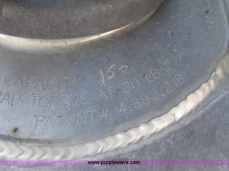 image for item G9784 1988 Peterbilt 379 semi truck