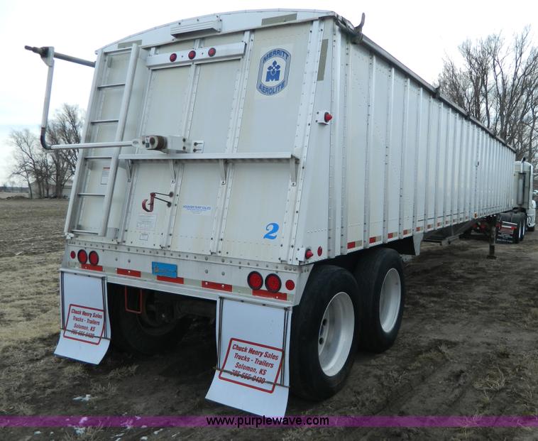 image for item H2258 2005 Merritt double hopper bottom grain trailer