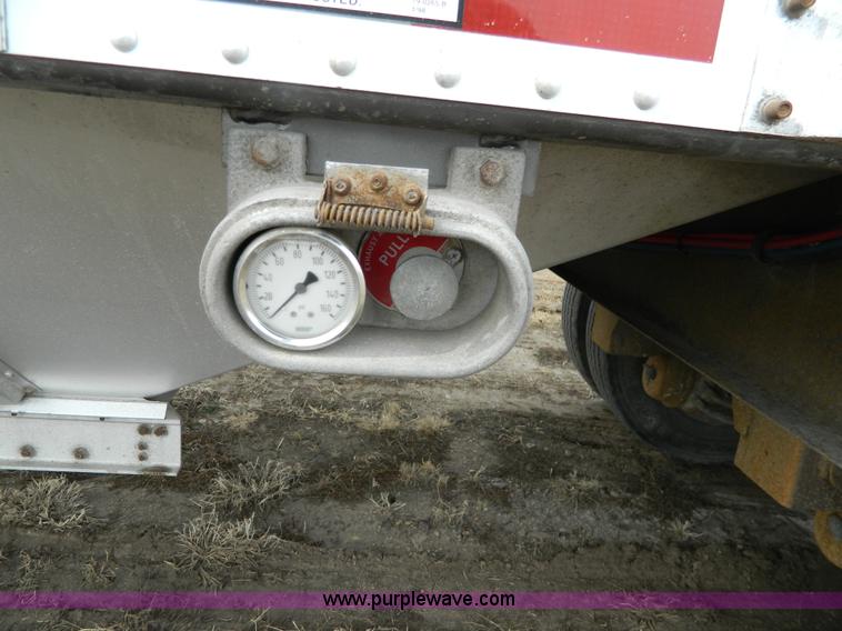 image for item H2258 2005 Merritt double hopper bottom grain trailer