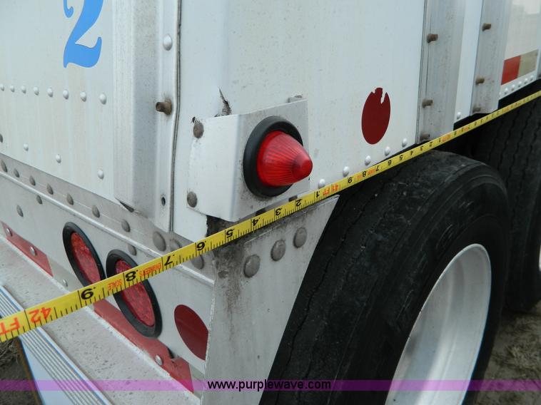 image for item H2258 2005 Merritt double hopper bottom grain trailer