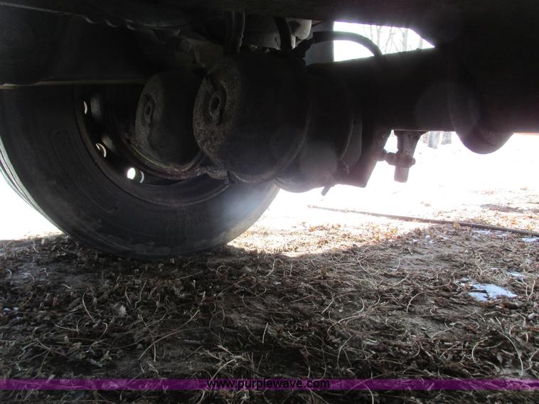 image for item I3797 1998 Utility reefer trailer