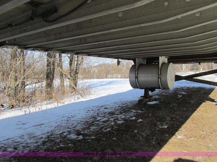 image for item I3797 1998 Utility reefer trailer