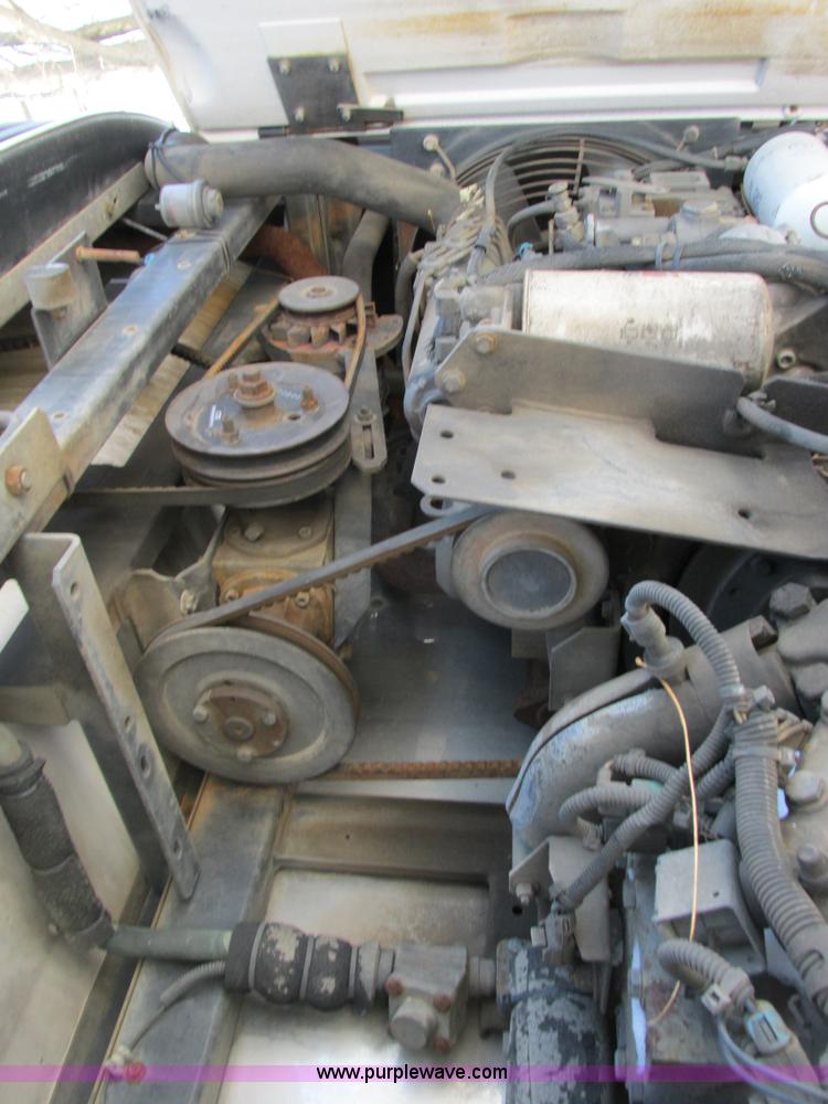 image for item I3797 1998 Utility reefer trailer