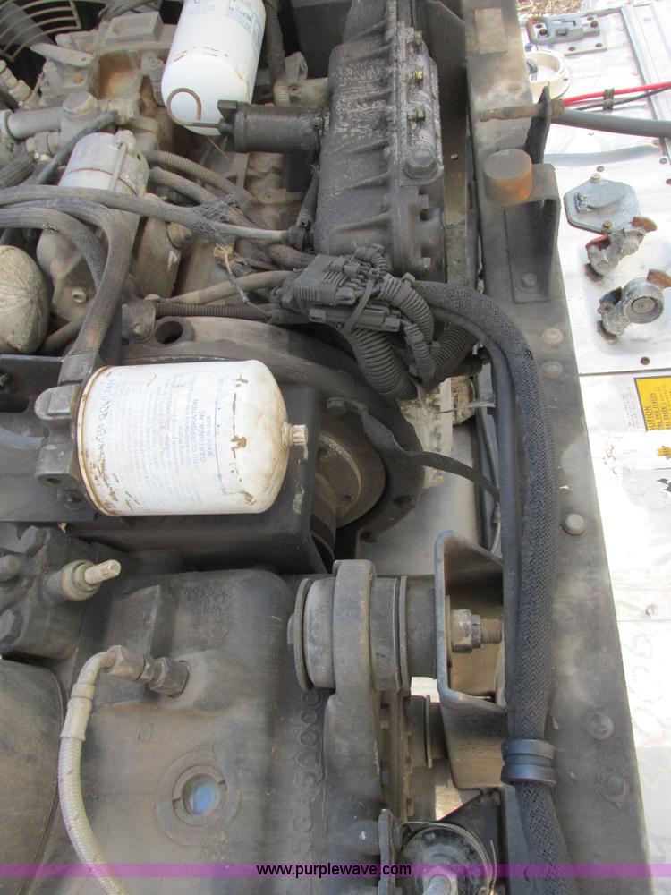 image for item I3797 1998 Utility reefer trailer