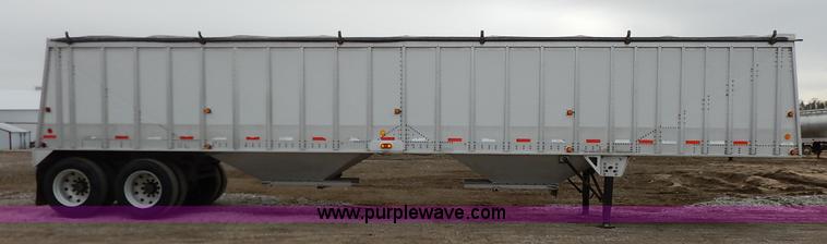 image for item I5063 2000 Corn Husker double hopper grain trailer