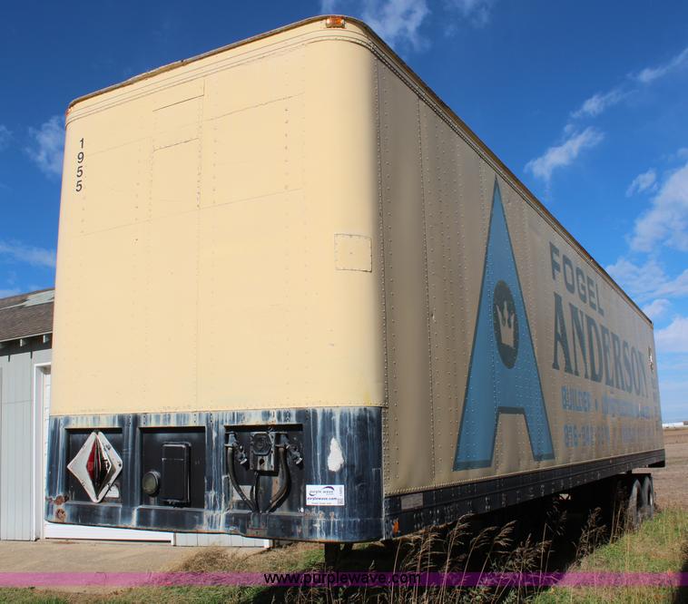 image for item I5893 1980 Fruehauf dry van trailer