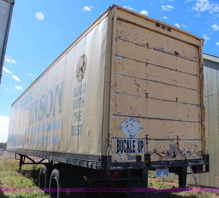 image for item I5893 1980 Fruehauf dry van trailer