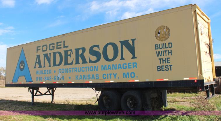 image for item I5919 1979 Fruehauf dry van trailer