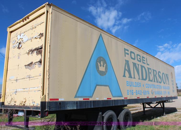 image for item I5919 1979 Fruehauf dry van trailer