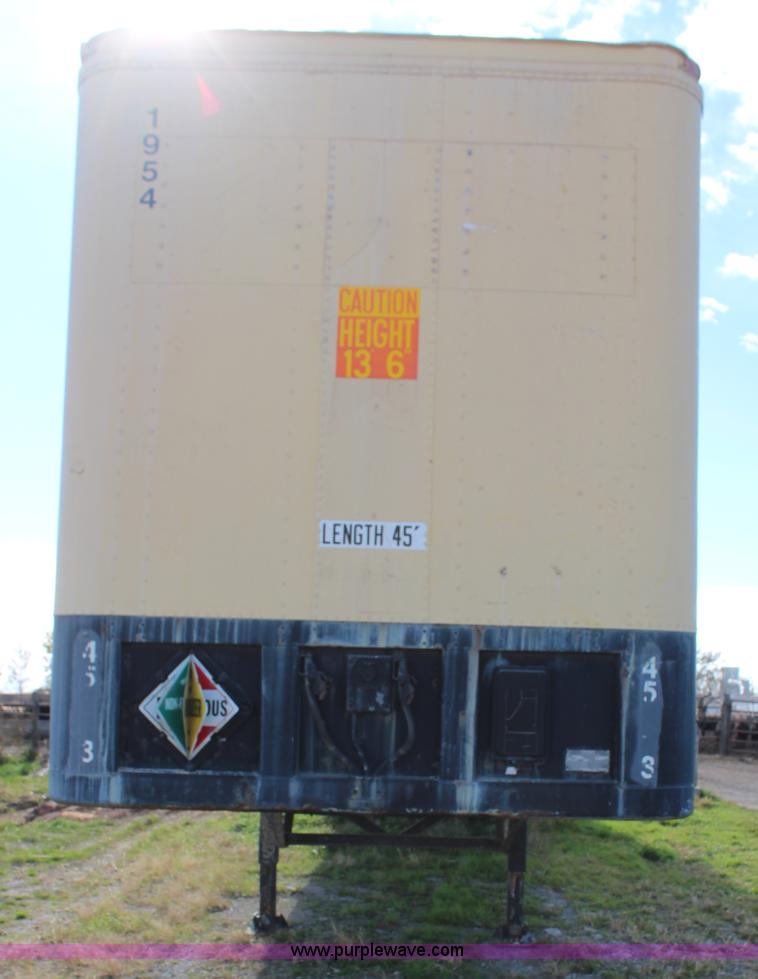 image for item I5919 1979 Fruehauf dry van trailer