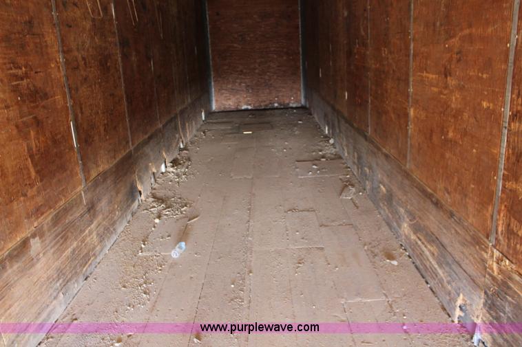 image for item I5919 1979 Fruehauf dry van trailer