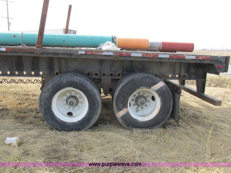 image for item K2019 1996 Transcraft TL2000 Super Beam flatbed trailer