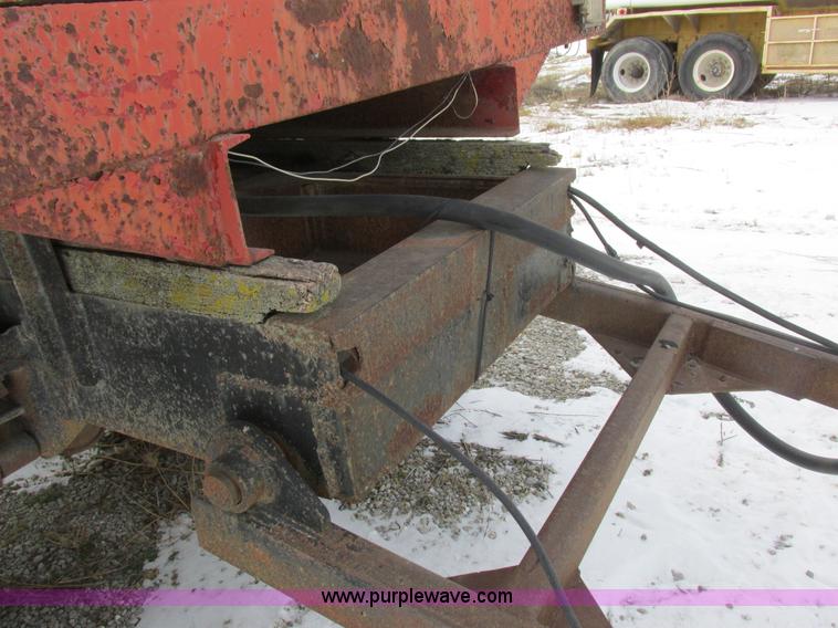 image for item K2032 1976 shop built pup trailer