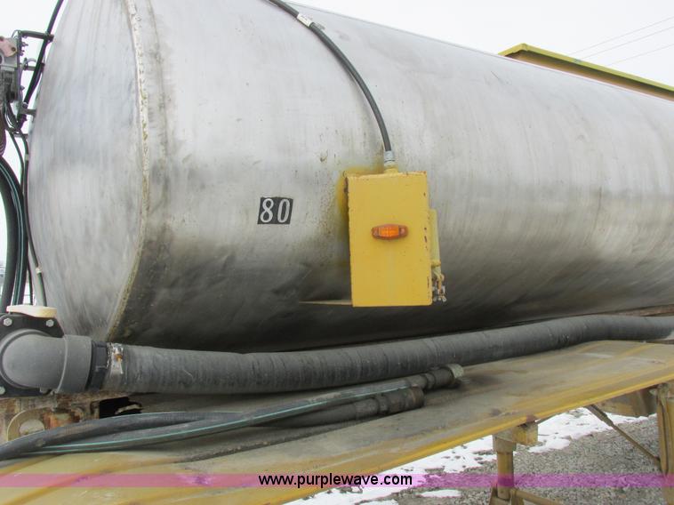 image for item K2033 1967 Fruehauf tanker trailer