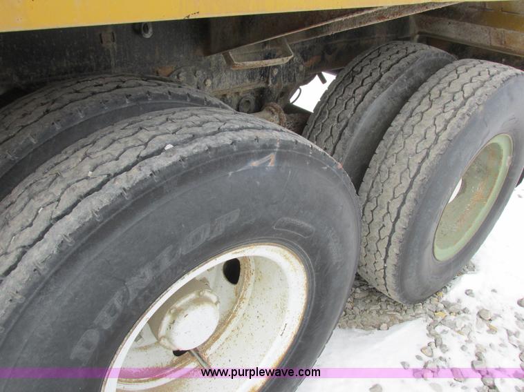 image for item K2033 1967 Fruehauf tanker trailer