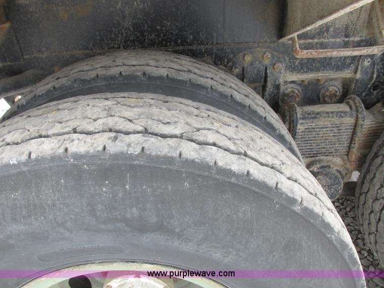 image for item K2033 1967 Fruehauf tanker trailer