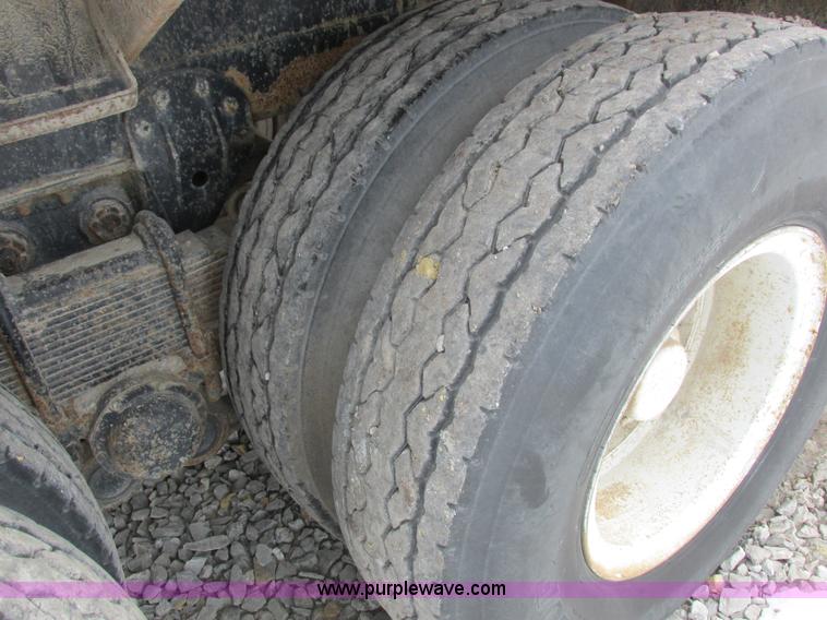 image for item K2033 1967 Fruehauf tanker trailer