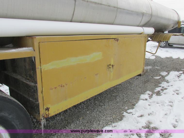 image for item K2033 1967 Fruehauf tanker trailer