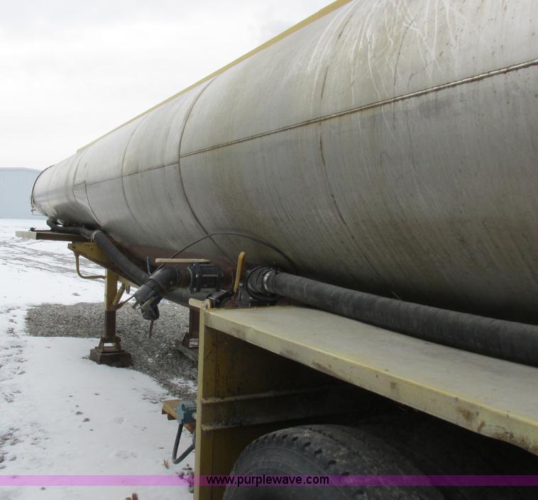 image for item K2034 1968 Fruehauf tanker trailer