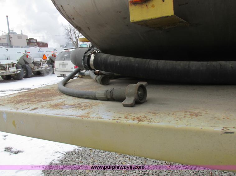 image for item K2034 1968 Fruehauf tanker trailer