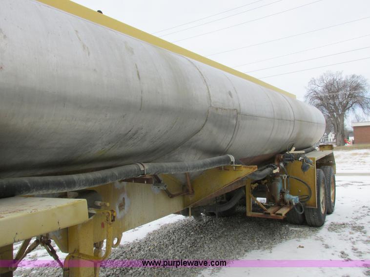 image for item K2034 1968 Fruehauf tanker trailer