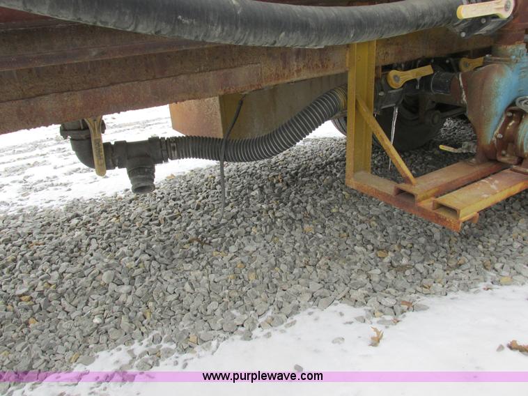 image for item K2034 1968 Fruehauf tanker trailer