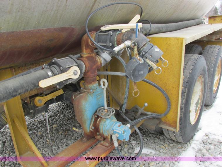 image for item K2034 1968 Fruehauf tanker trailer